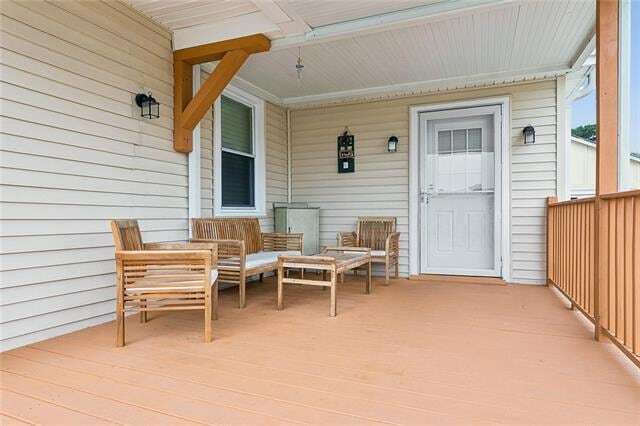 Photo - 2220 Lloyds Ave