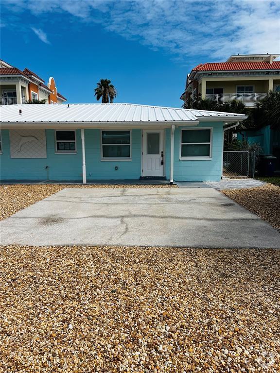 Building Photo - 160 175th Terrace Dr E Rental