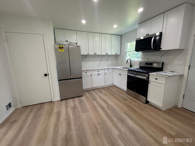 18 Millstone Rd