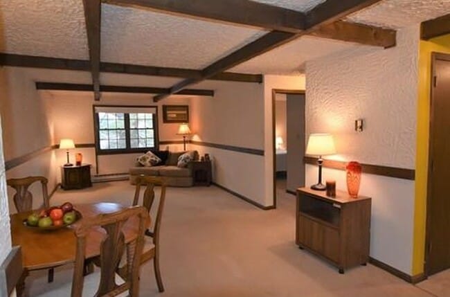 Photo - 42 Swanson Ct Unit 33A