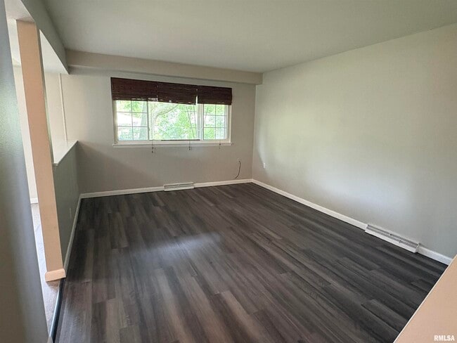 Photo - 3409 N California Ave