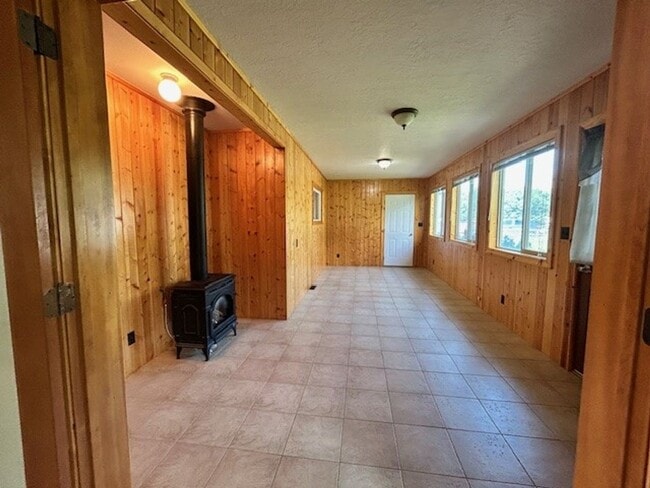 Photo - Charming 2-Bed, 1-Bath Hamilton Home with ...