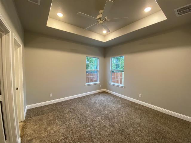 Photo - 2211 Henry St