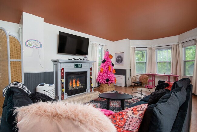 Photo - 7137 US-4 Unit ID1333617P