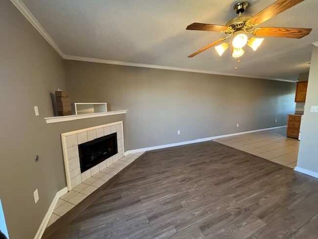 Photo - Renovated 3 Bedroom 2 Bath Townhouse for Rent!