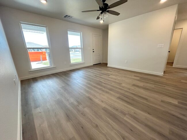 Photo - 13822 Fremont Ave