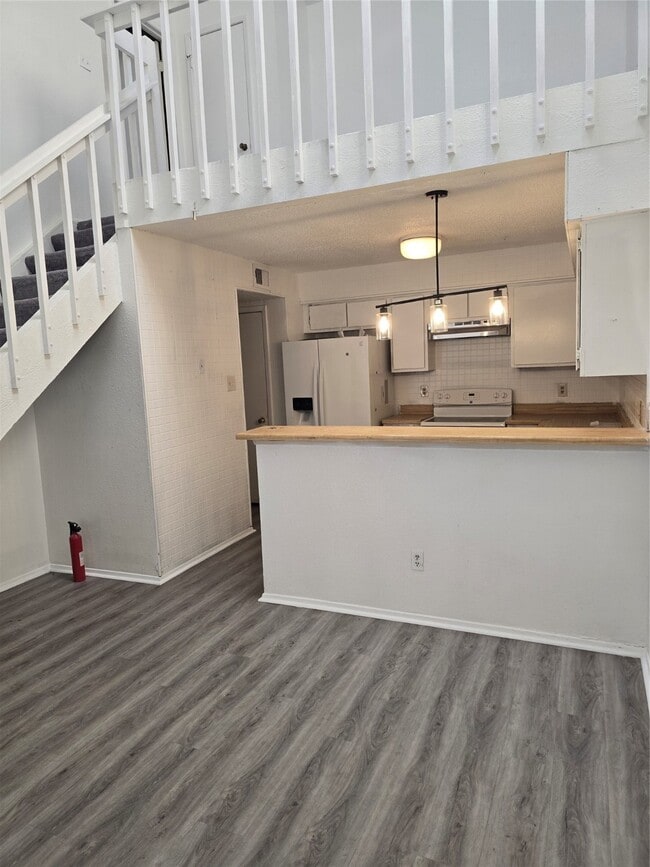 Photo - 6347 Cattails Ln Unit 6347