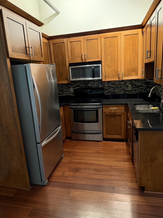 Building Photo - 92 S Main St Unit 302 Rental