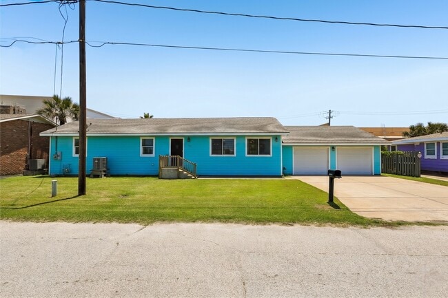 Building Photo - 5709 Maco St