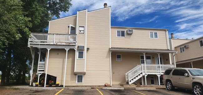 Building Photo - 9537 W Alameda Ave Unit 9537 Rental