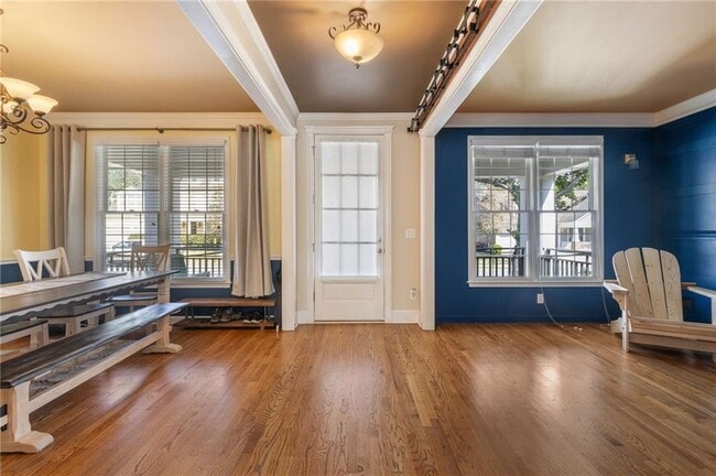 Photo - 1005 Regal Hills Ln