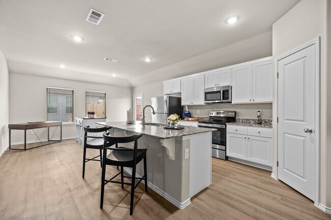 Photo - 2521 S Co Rd 1105