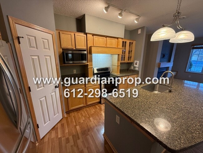Photo - Townhouse in The Lakes of Blaine Available Now, Large Open Floor Plan, Loft Area, Front Patio