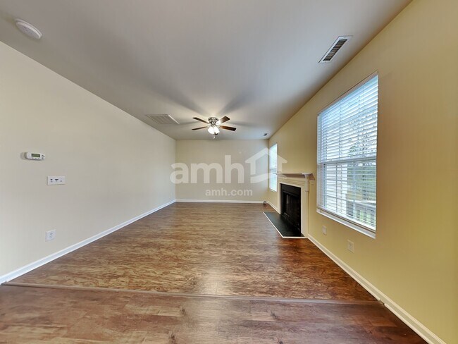 Photo - 3012 Cardinal Lake Drive