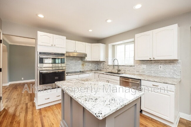 Photo - 1825 Starstone Ct