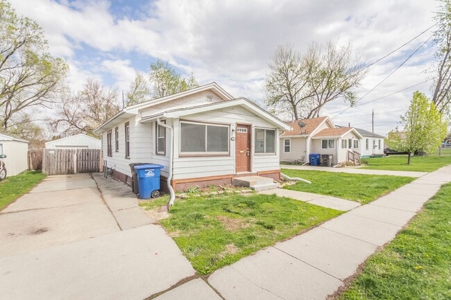 Photo - Spacious 2 bedroom 1 bath home