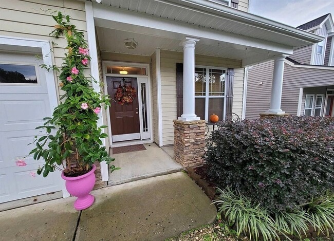 Photo - 3028 Landing Falls Ln