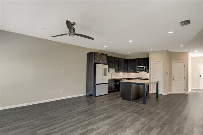 Photo - 2867 St Elizabeth Wy NW