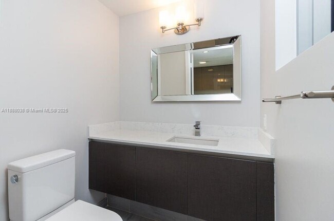 Photo - 1201 20th St Unit 312