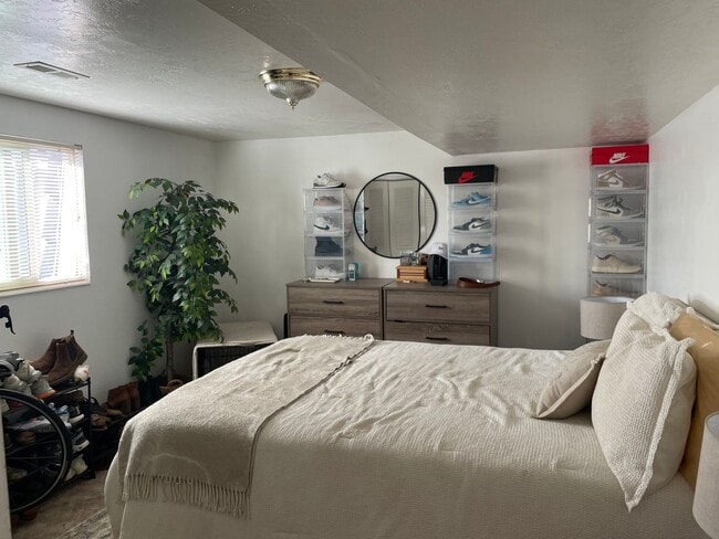 Photo - 1B/1B Pet Friendly Apartment South of BYU Unit 316