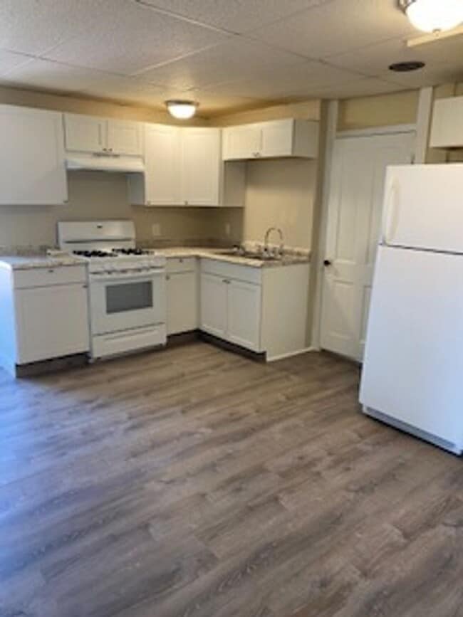 Photo - Updated-1 bedroom Apartment Unit 12