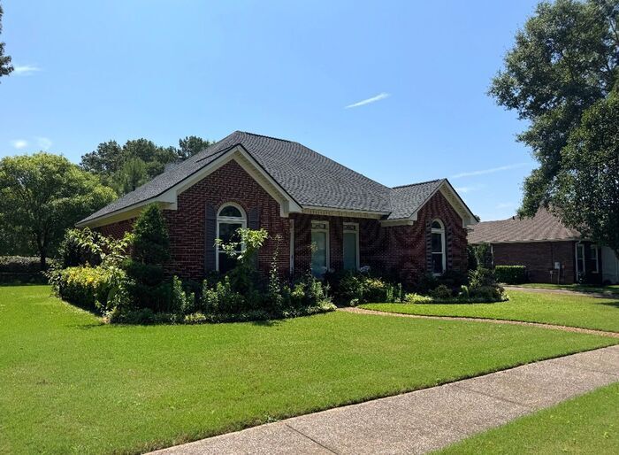 Photo - Beautiful home near Gate 7 of Redstone Arsenal