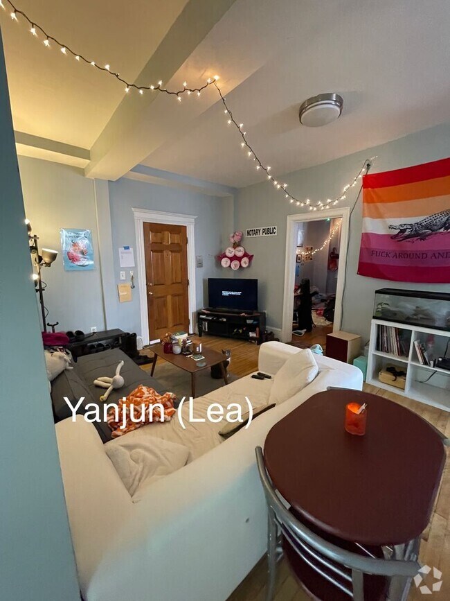 Building Photo - Cute Harvard Ave 4bed with 2 full bath - A... Rental