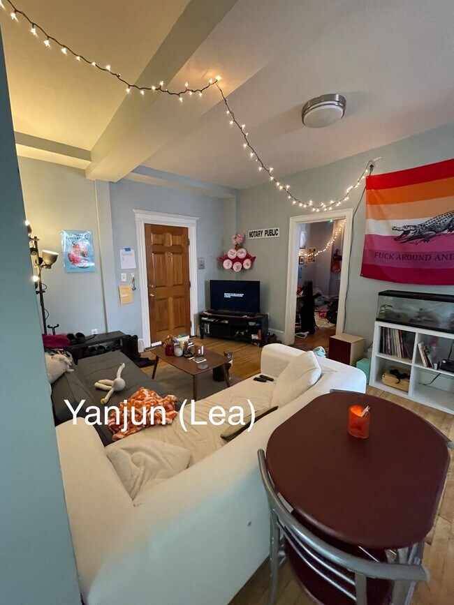 Cute Harvard Ave 4bed with 2 full bath - A... - Cute Harvard Ave 4bed with 2 full bath - A... Condo