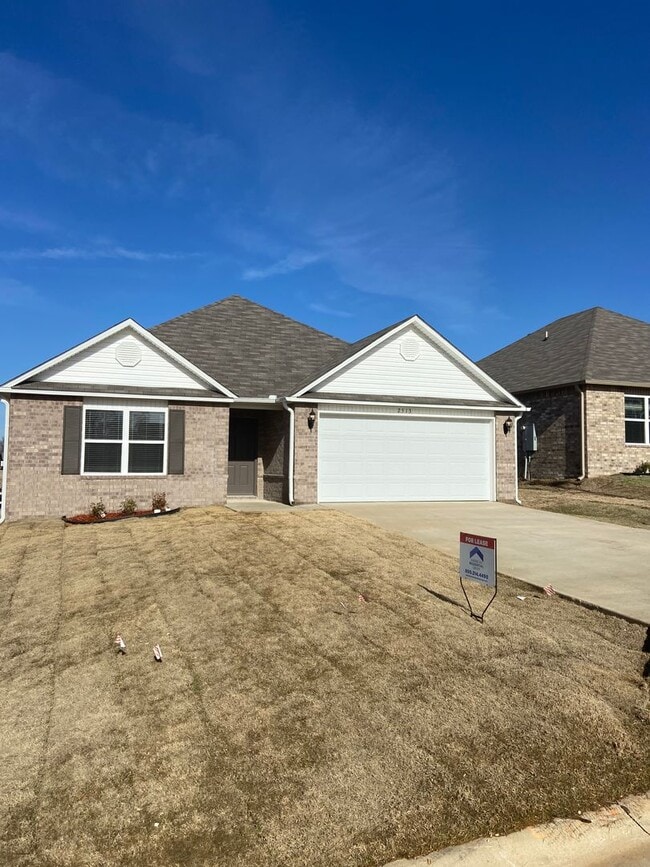Photo - Pre-Lease Now | Beautiful 3 Bedroom Home with Fenced Yard in Paragould