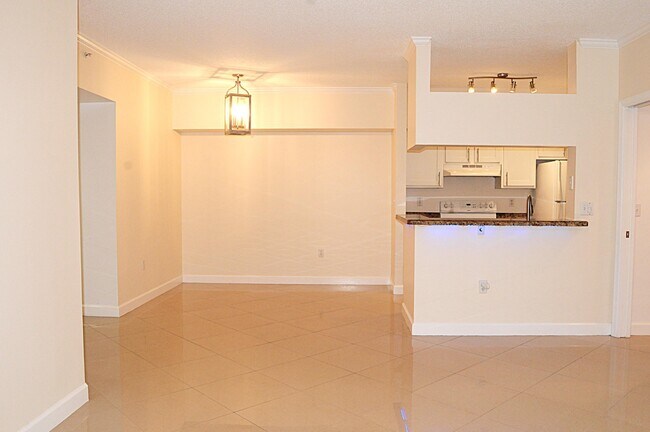 Photo - 11685 W Atlantic Blvd Unit 923
