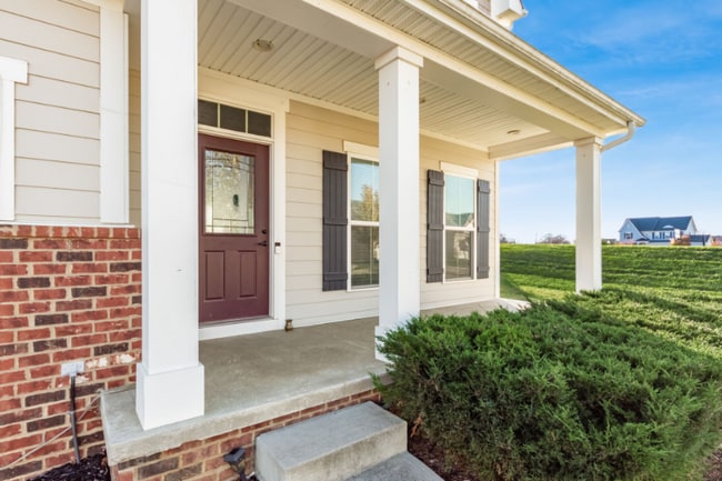 Photo - 238 Ensigns Ln