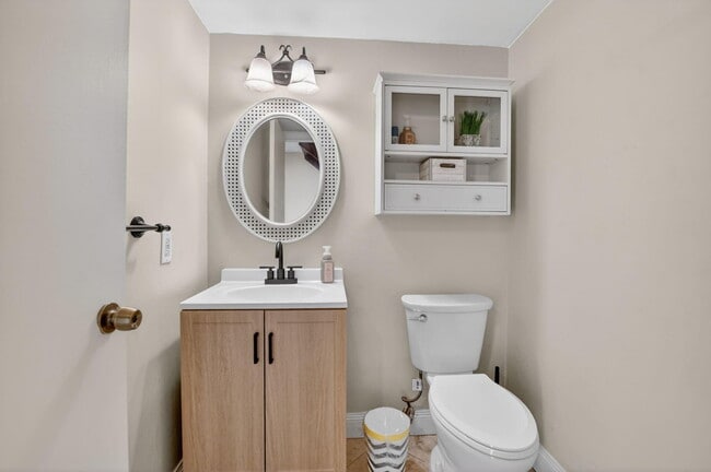 Photo - 243 NW 45th Ave