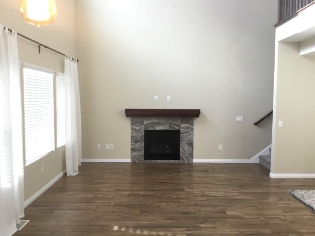 184 E Vista Way