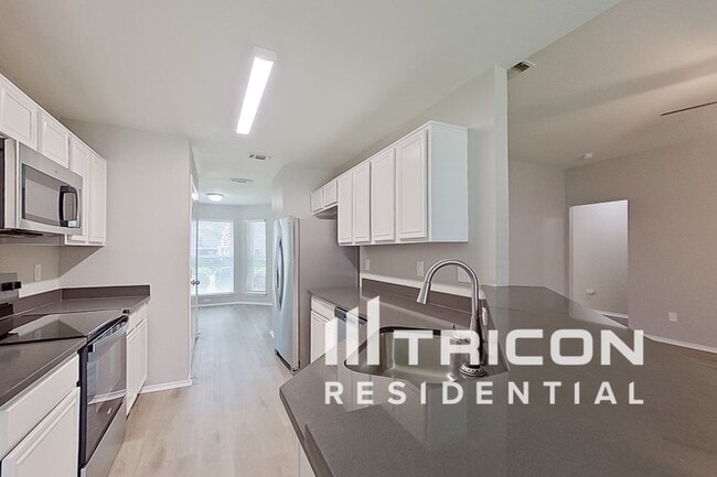 Photo - 755 Catalina Dr