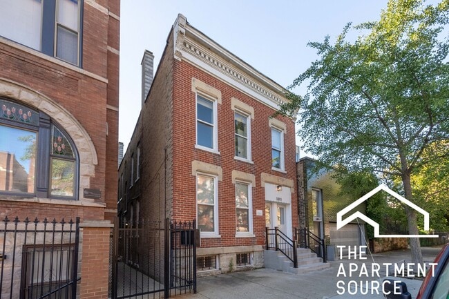 Photo - 1313 W Ohio St Unit 2