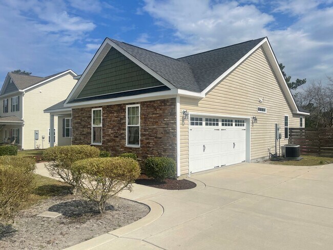 Photo - 3BR w/Bonus Room! Stone Bay & Beach Convenience!