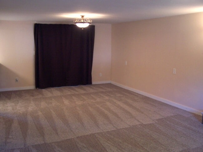 Photo - 7451 NE 146th St Unit Finn Hill