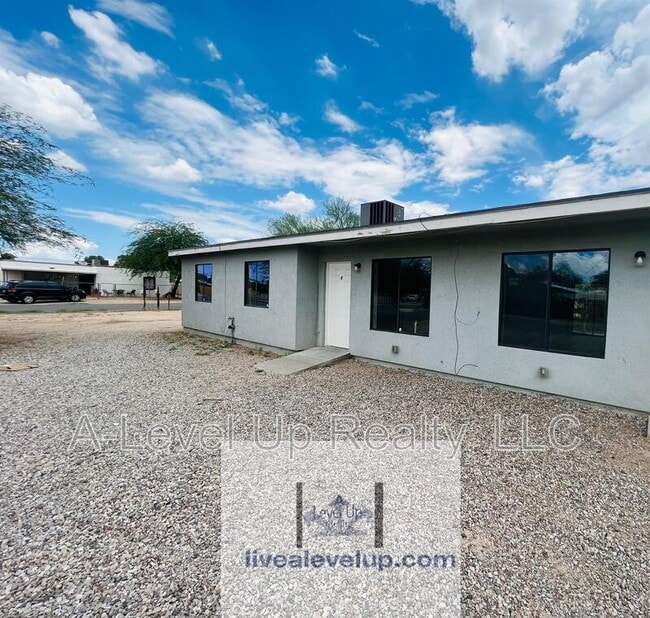 Building Photo - 219 W Pennsylvania Dr Rental