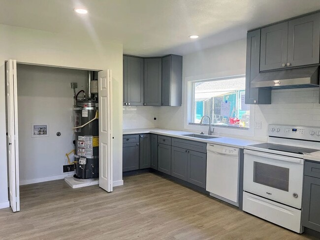 Photo - New construction Kennydale 2-bedroom home