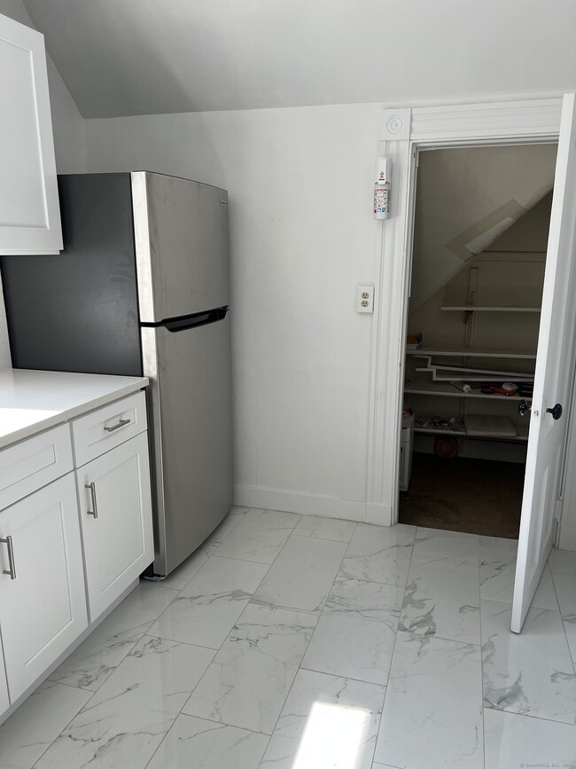 Photo - 115 Bishop St