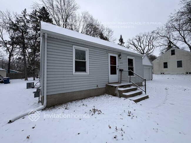 Photo - 6709 Channel Rd NE