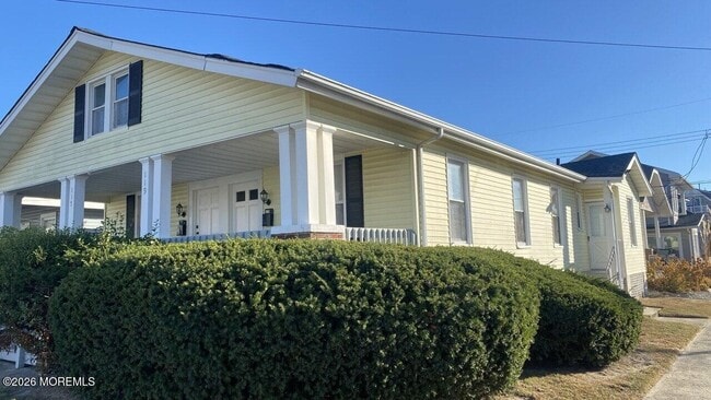 Photo - 119 14th Ave