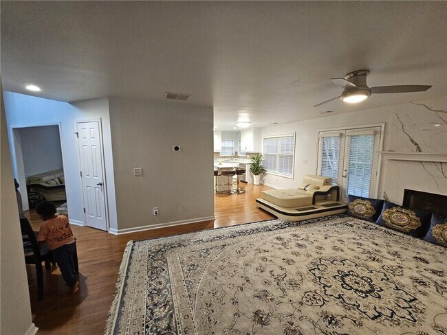 Photo - 480 Glenns Farm Way
