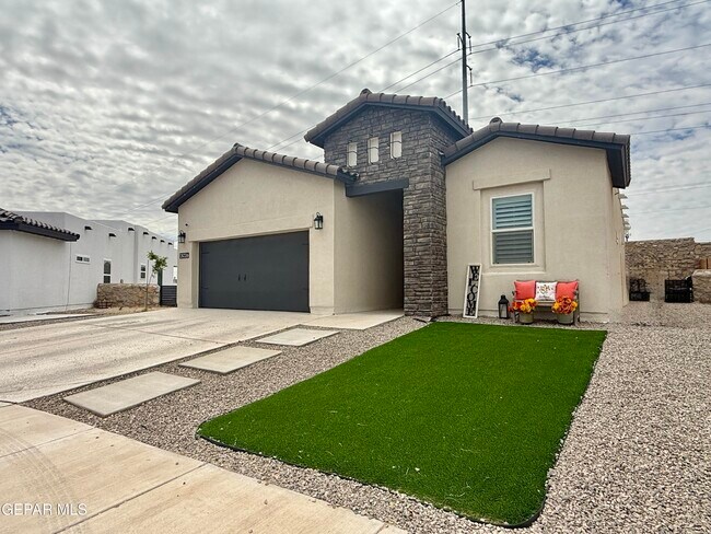 Photo - 13026 Terrington Ave