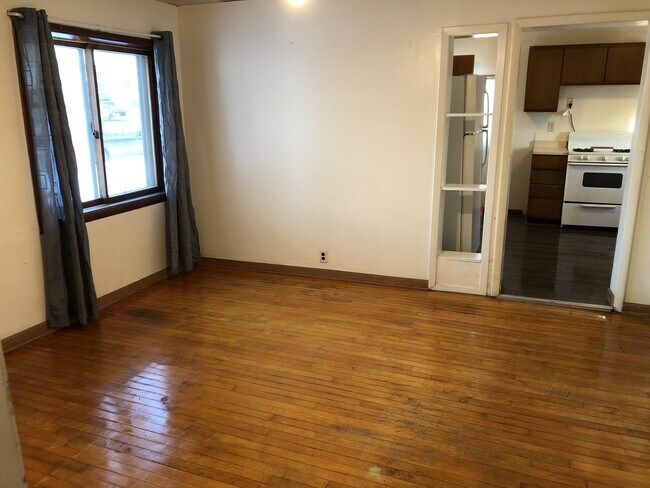 Photo - 807 Lincoln Ave