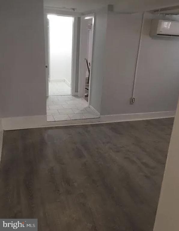 Photo - 2121 N St NW