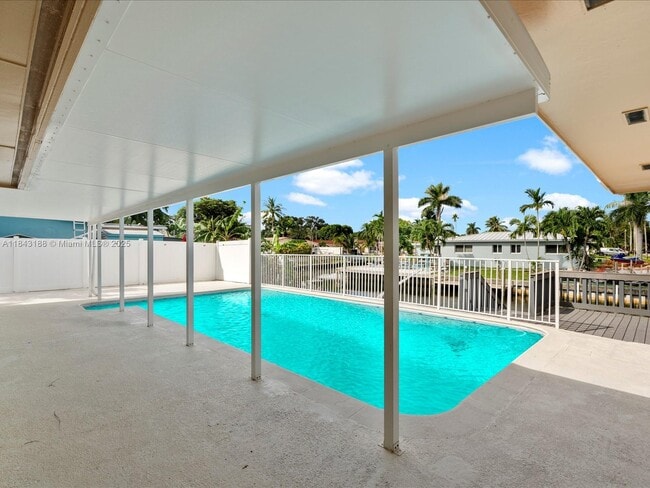Photo - 1501 SW 57th Ave Casa