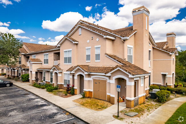 10401 Cross Creek Blvd Tampa, FL - Villas At Cross Creek Apartments