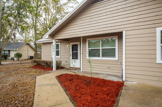 Photo - 506 Idlewood Cir