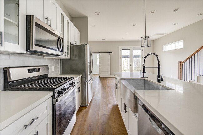 Photo - 4220 McKinley St